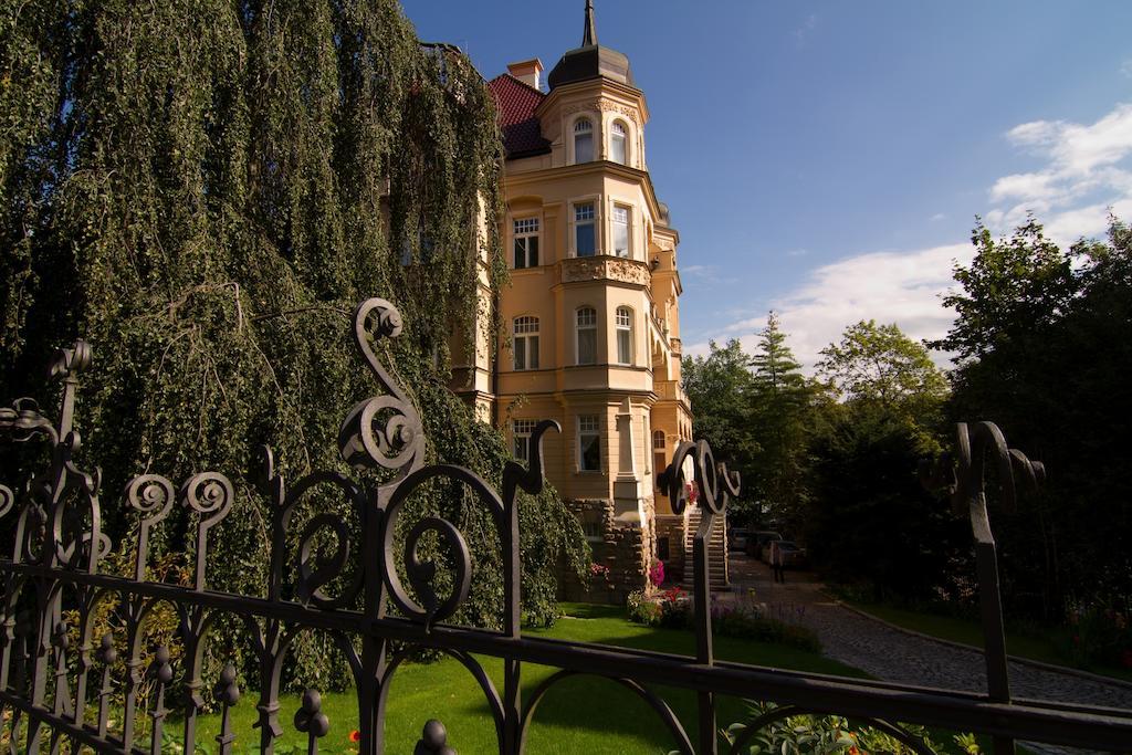 Apartmany Villa Liberty Karlsbad Exteriör bild